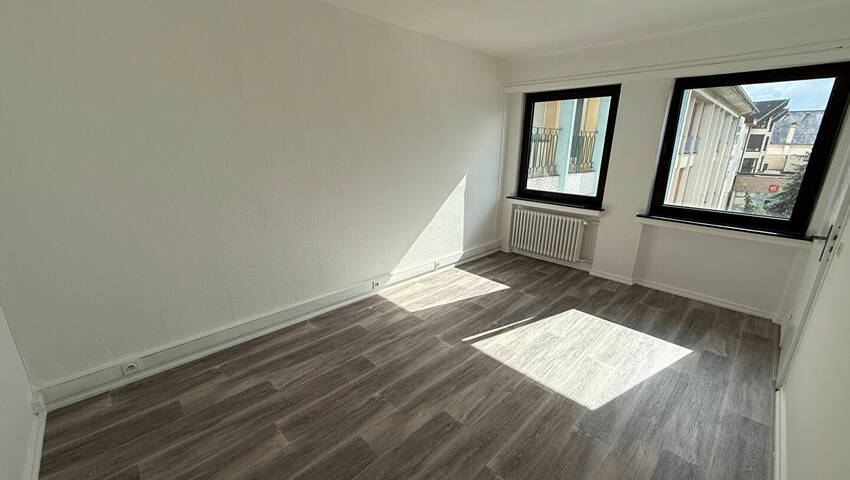 59027188a - Attribut alt par défaut.