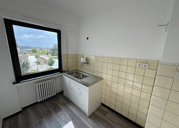 59027188c - Attribut alt par défaut.