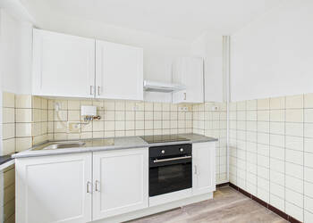 59027188b - Attribut alt par défaut.