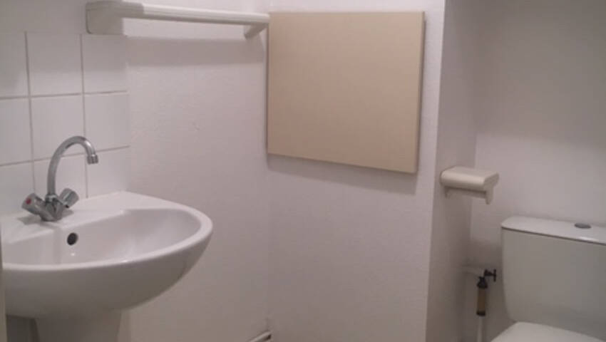 35173849l - Attribut alt par défaut.