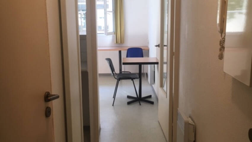 35173849m - Attribut alt par défaut.