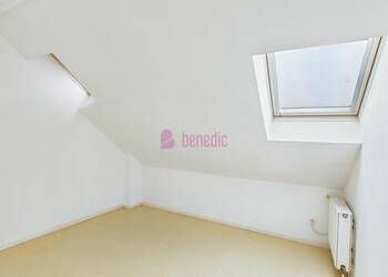 4254514c - Attribut alt par défaut.