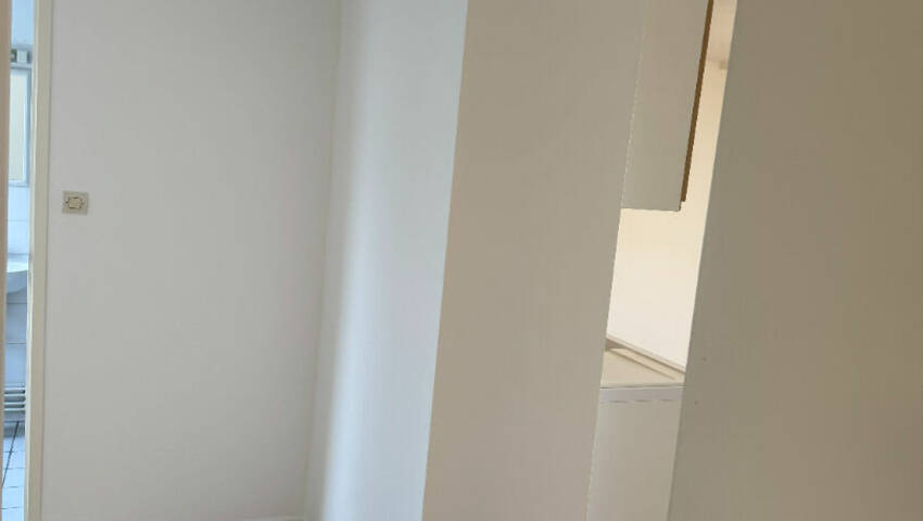 4254514f - Attribut alt par défaut.