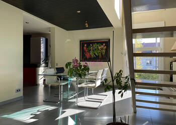 59073189b - Attribut alt par défaut.