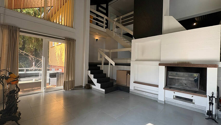 59073189b - Attribut alt par défaut.