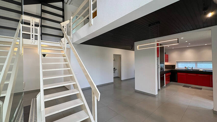 59073189c - Attribut alt par défaut.