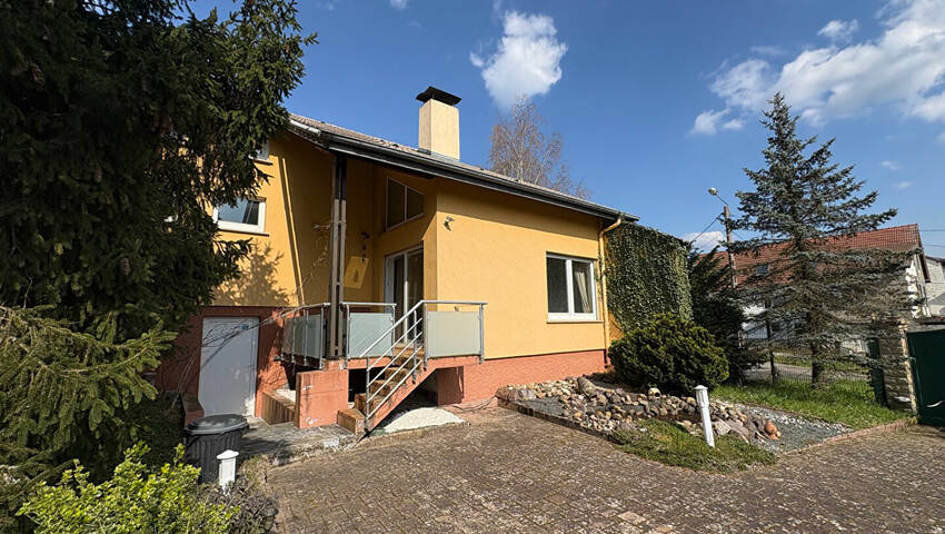 59073189f - Attribut alt par défaut.