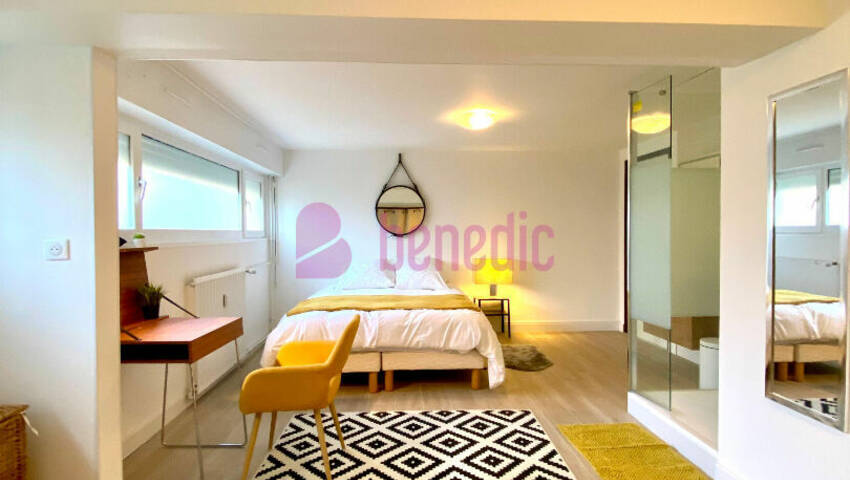 59033265b - Attribut alt par défaut.