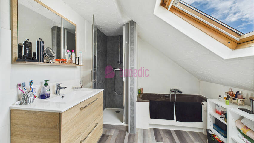 58939581c - Attribut alt par défaut.