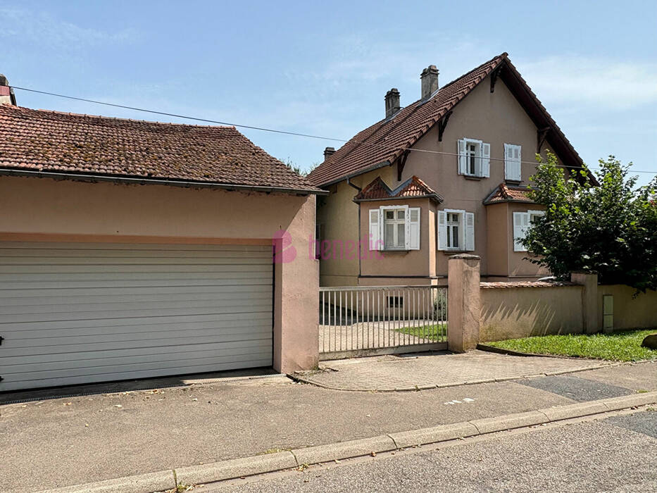 58187439c - Attribut alt par défaut.