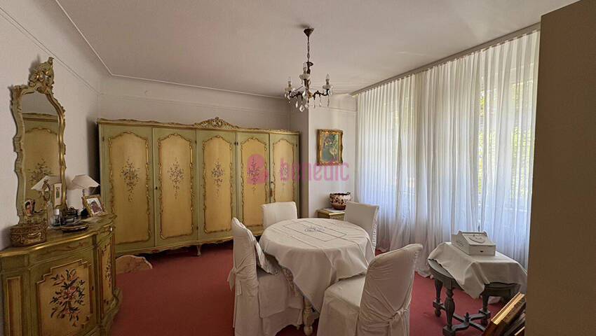 58187439k - Attribut alt par défaut.