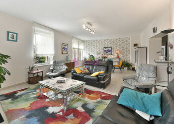 51656285b - Attribut alt par défaut.