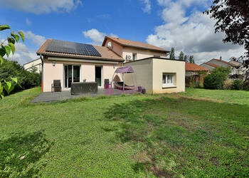 57796802c - Attribut alt par défaut.