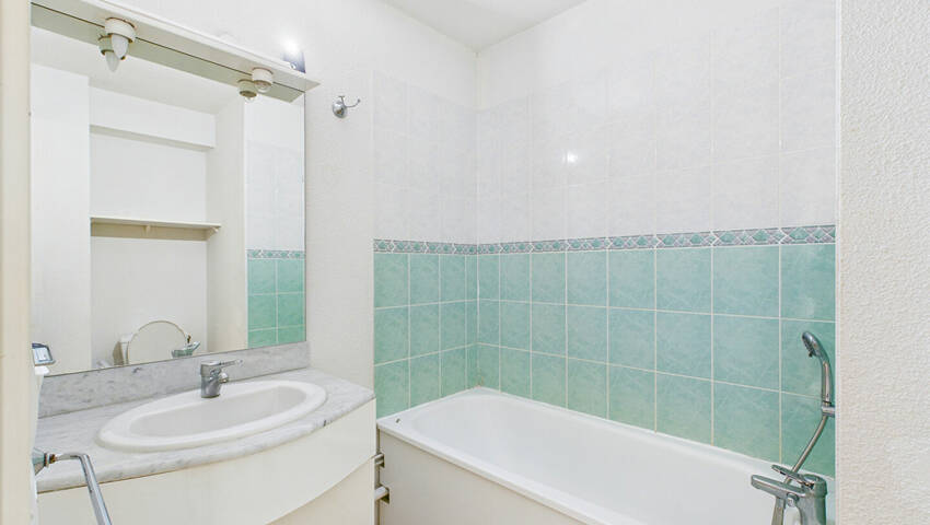 59056944e - Attribut alt par défaut.