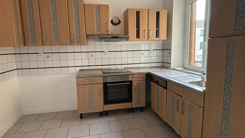 59083668c - Attribut alt par défaut.