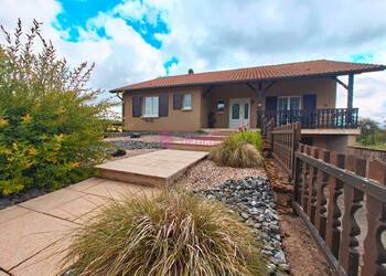 59086257a - Attribut alt par défaut.