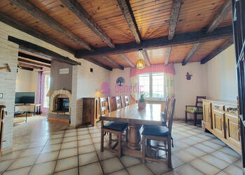 59086257b - Attribut alt par défaut.