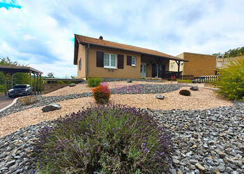 59086257c - Attribut alt par défaut.