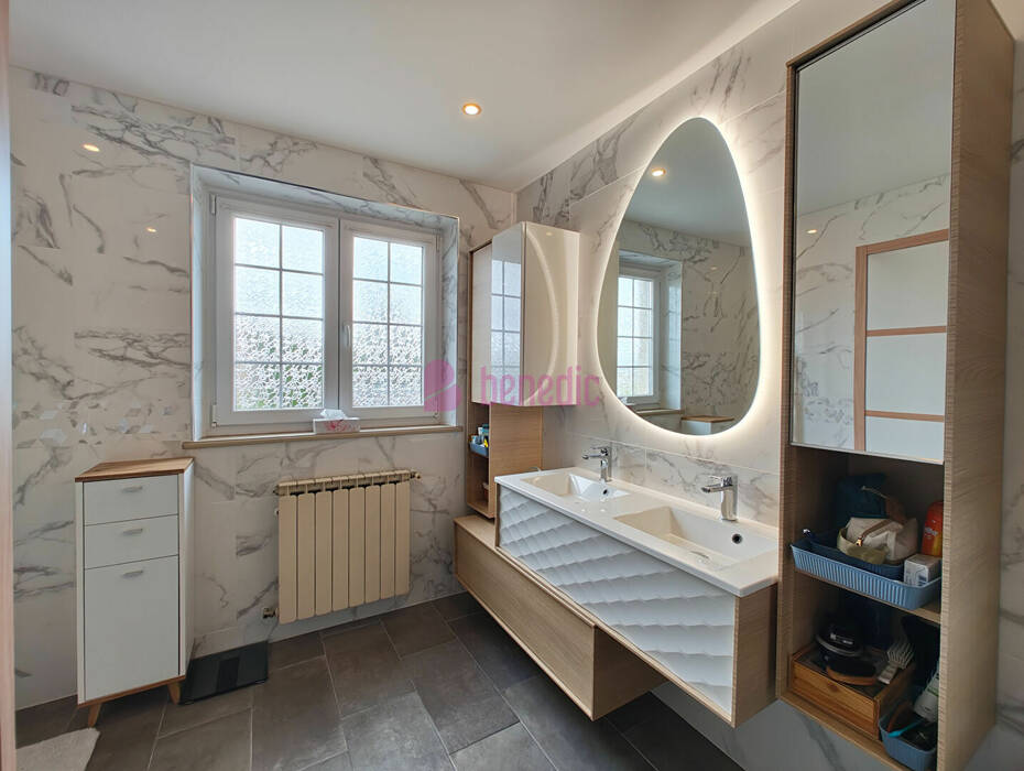 59086257j - Attribut alt par défaut.