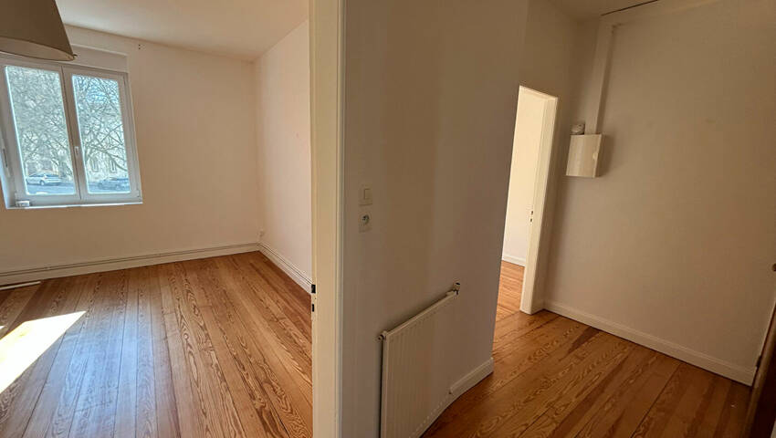 59086042d - Attribut alt par défaut.