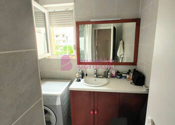 59089031c - Attribut alt par défaut.