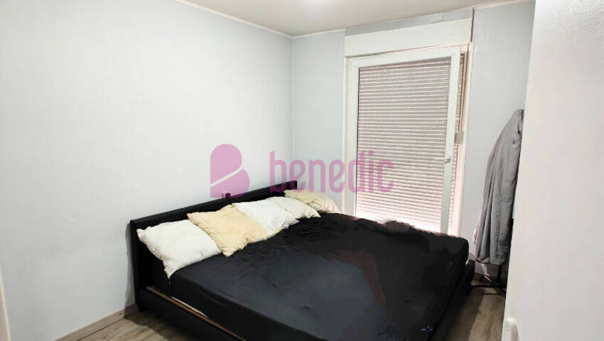 59089031f - Attribut alt par défaut.