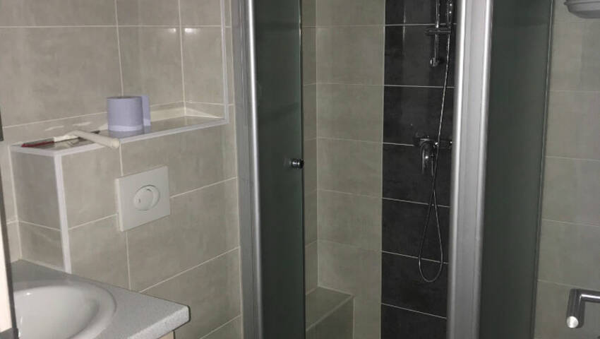 59088989d - Attribut alt par défaut.