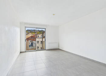 59088989a - Attribut alt par défaut.