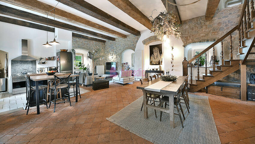 58680711d - Attribut alt par défaut.