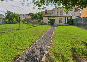 58967377b - Attribut alt par défaut.