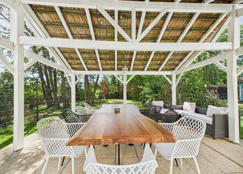 58967416b - Attribut alt par défaut.