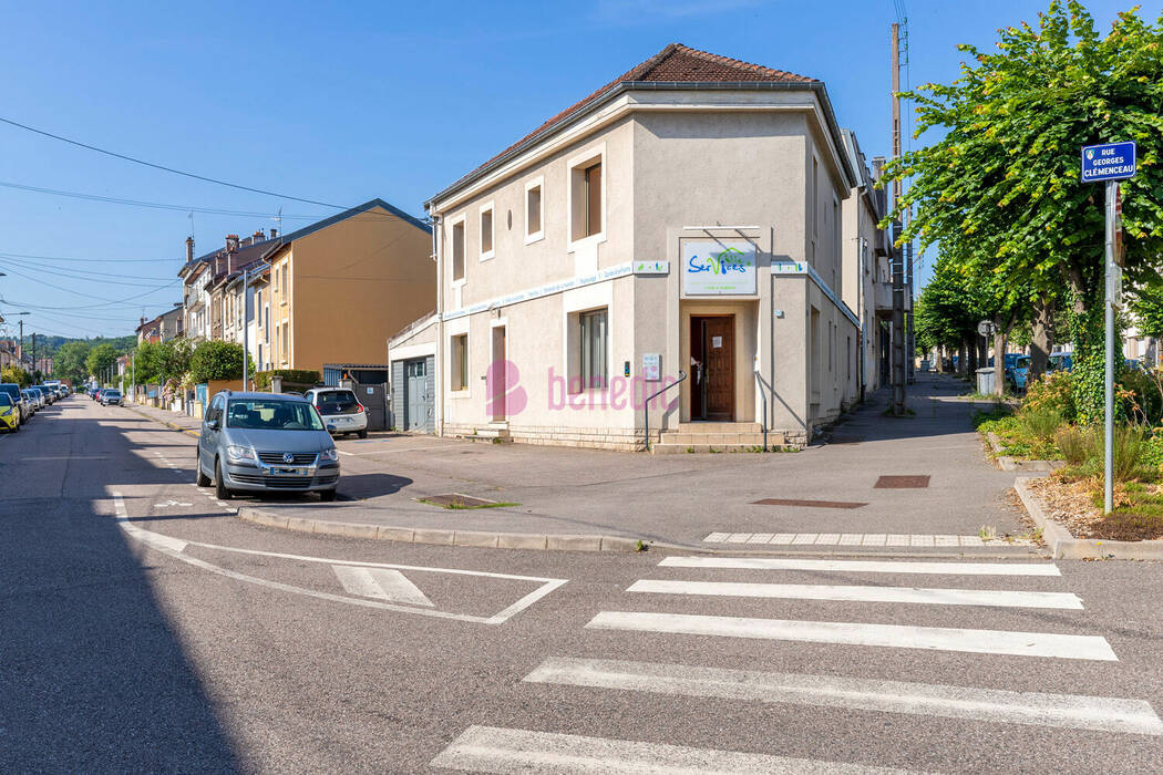 59132440e - Attribut alt par défaut.