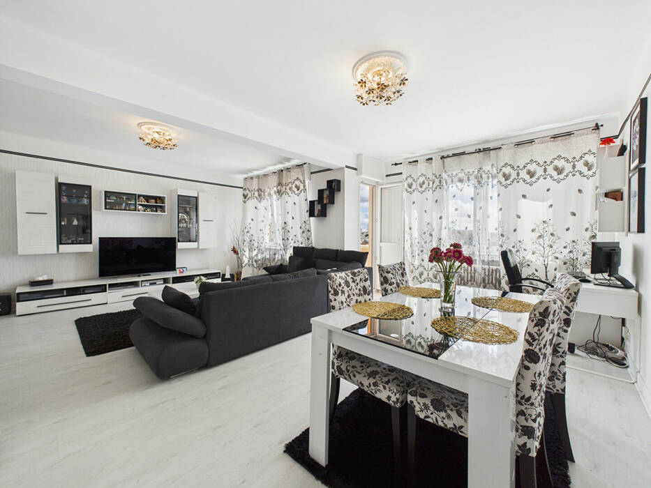 58868065b - Attribut alt par défaut.