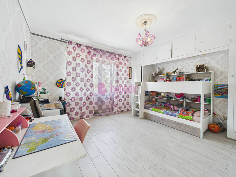 58868065l - Attribut alt par défaut.