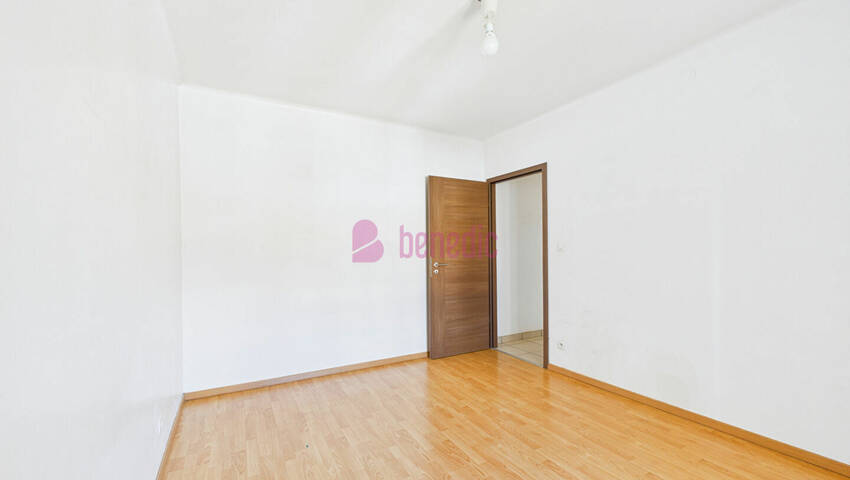 59146063f - Attribut alt par défaut.