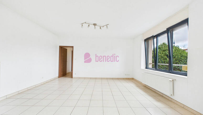 59146063q - Attribut alt par défaut.