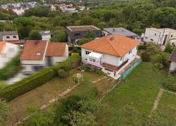 59114037b - Attribut alt par défaut.