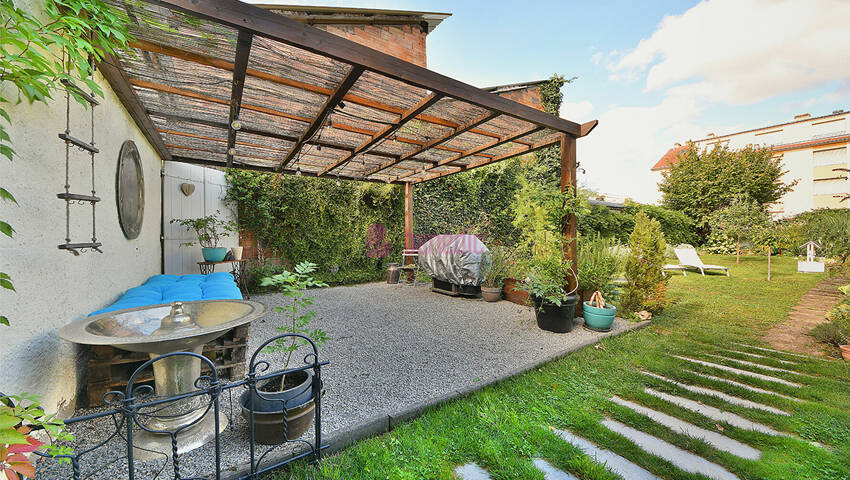 53234806a - Attribut alt par défaut.