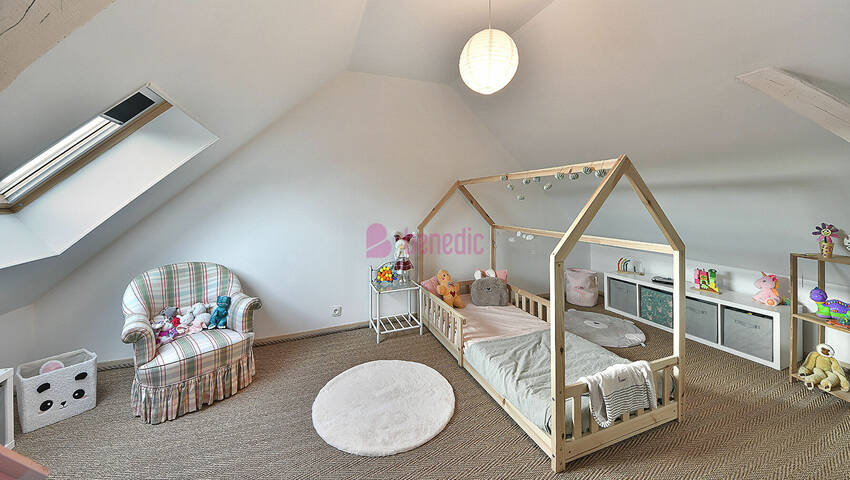 53234806h - Attribut alt par défaut.