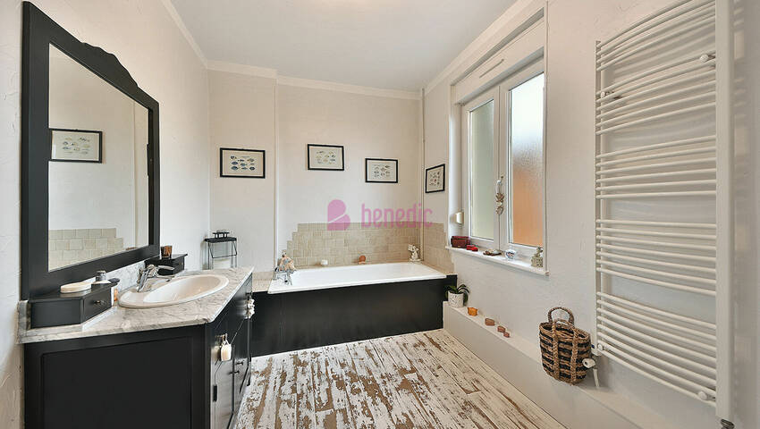 53234806i - Attribut alt par défaut.