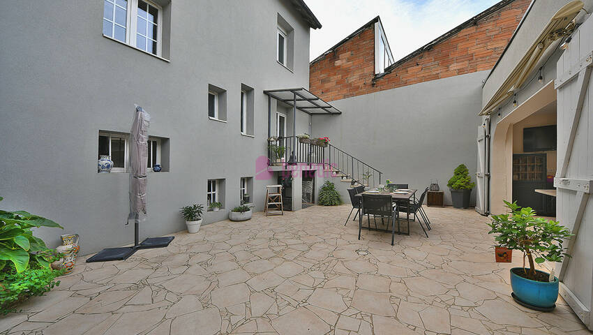 53234806x - Attribut alt par défaut.