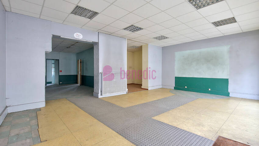 59077399c - Attribut alt par défaut.