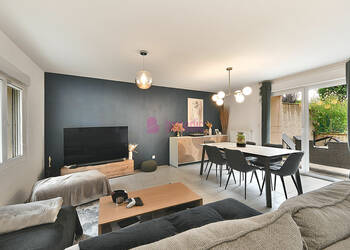 59151333b - Attribut alt par défaut.