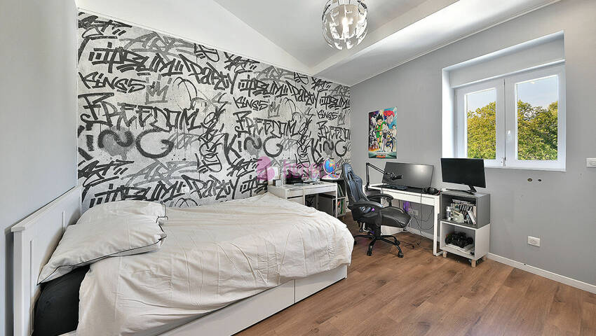 59144776m - Attribut alt par défaut.