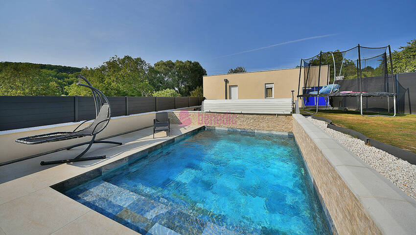 59144776s - Attribut alt par défaut.