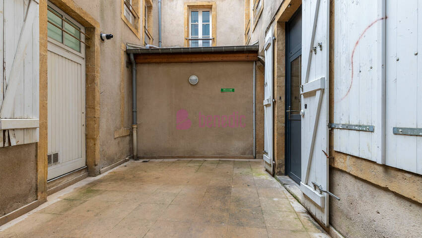 57918193o - Attribut alt par défaut.