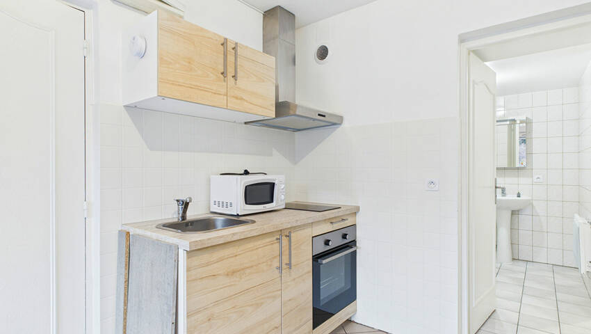 59155963a - Attribut alt par défaut.