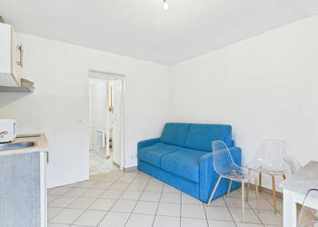 59155963b - Attribut alt par défaut.