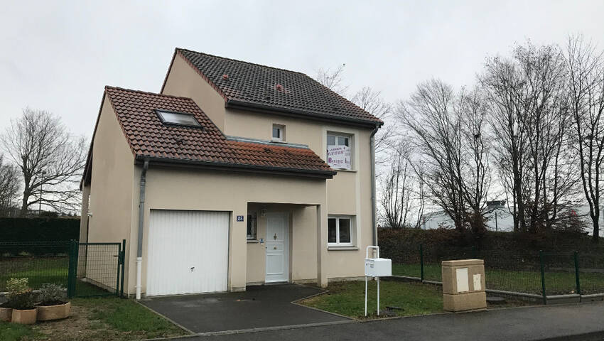 4253791a - Attribut alt par défaut.