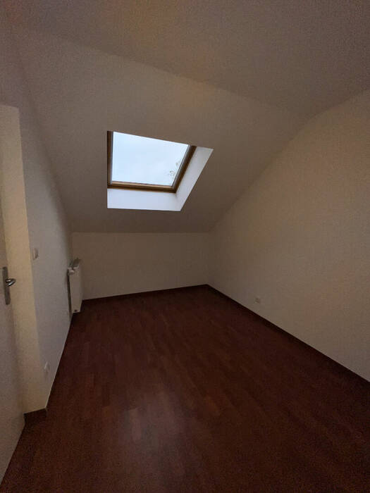 4253791d - Attribut alt par défaut.